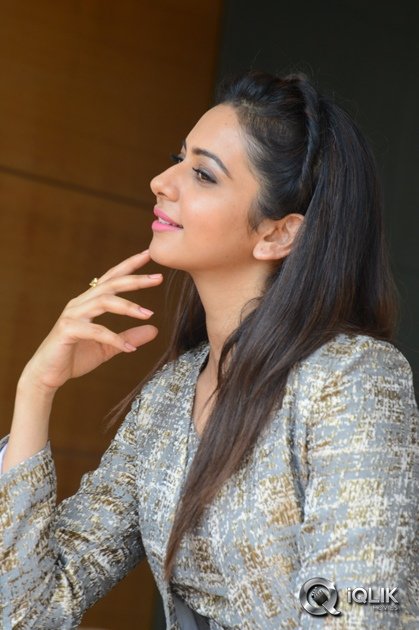 Rakul-Preet-Singh-Interview-About-Sarrainodu